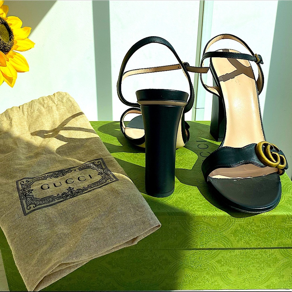 Gucci Black Leather Block Heel Sandals with Gold Double G
